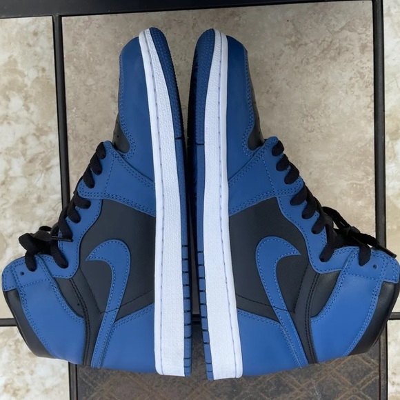 Jordan 1 - Picture 5 of 6